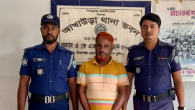 ভ্যানচালক থেকে কোটিপতি শ্রমিকলীগ সভাপতি মুসলেম