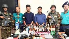 &lsquo;সিন্ডিকেটের&rsquo; মদ বিক্রেতা নাফিস গ্রেপ্তার&nbsp;