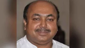 পিএসসির নতুন চেয়ারম্যান মোবাশ্বের মোনেম