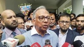 কুষ্টিয়ায় শেখ হাসিনার বিরুদ্ধে মামলা করলেন মাহমুদুর রহমান