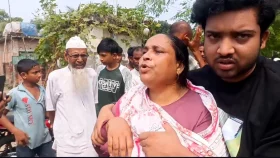 জমি নিয়ে বিরোধ, বোন-ভাবিকে কুপিয়ে হত্যা