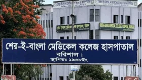 বরিশাল শেরে-ই-বাংলা মেডিকেলে আগুন, নিয়ন্ত্রণে ৭ ইউনিট
