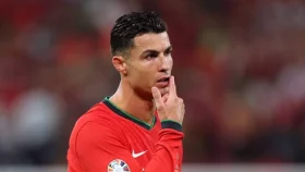 যে কারণে তুলে নেওয়া হয় রোনালদোকে