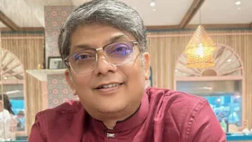 ডা. রোবেদ আমিনকে নিয়ে দুই মাসে ৩ সিদ্ধান্ত