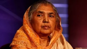 মাঠ কাঁপানো ছাত্রনেতা থেকে নির্লোভ রাজনীতিবিদ
