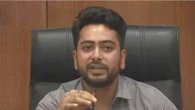 শেখ মুজিবুর রহমান অবশ্যই জাতির জনক না: তথ্য উপদেষ্টা
