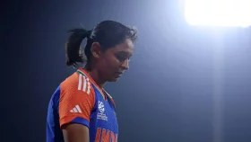কাজ কম কথা বেশি; নেতৃত্ব হারাচ্ছেন হারমানপ্রীত কউর