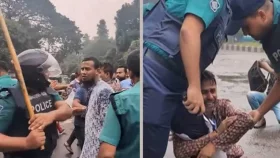 শিক্ষকদের অবস্থান কর্মসূচিতে পুলিশের লাঠিচার্জ, আহত অনেক