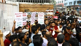 সাকিবকে টেস্ট দল থেকে 'বাদ না দেয়া হলে' মিরপুর ব্লকেড