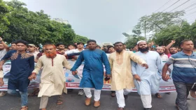 সাবেক স্বরাষ্ট্র প্রতিমন্ত্রী বাবরের মুক্তির দাবিতে বিক্ষোভ মিছিল