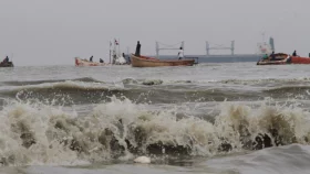 ঘূর্ণিঝড় &lsquo;দানা&rsquo; কোথায় আঘাত হানতে পারে
