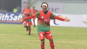 শামসুন্নাহারের শেষ মুহূর্তের গোলে ড্র করল বাংলাদেশ