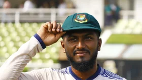 বাংলাদেশের ১০৫তম টেস্ট ক্রিকেটার জাকের