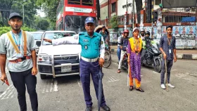 ট্রাফিক ব্যবস্থাপনায় থাকবে শিক্ষার্থীরা, পাবেন সম্মানী