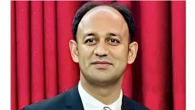 ব্যারিস্টার সুমনের ১০ দিনের রিমান্ড চায় পুলিশ