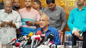 এসআই অব্যাহতির পেছনে রাজনৈতিক কোনো কারণ নেই: স্বরাষ্ট্র উপদেষ্টা