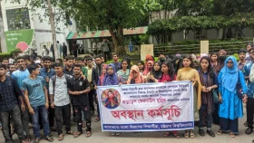 অভ্যুত্থান নিয়ে কটূক্তি, চবি শিক্ষার্থীর বহিষ্কার চায় সহপাঠীরা