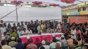 যাত্রাবাড়ী-ডেমরাতে শহীদ পরিবারের পাশে তারেক রহমান