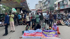 যানজটে পথচারীদের ক্ষোভ&nbsp;