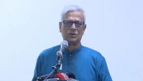 &lsquo;শুধু ছাত্রলীগ নিষিদ্ধ নয়, নির্বাচন দিন&rsquo;