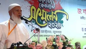 বিপ্লবের চেতনাকে পাশ কাটিয়ে হাঁটলে স্বৈরাচারের পথ ধরতে হবে