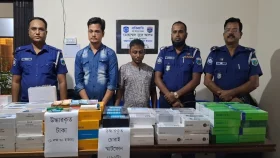 জয়পুরহাটে ৬০ লাখ টাকার মোবাইল চুরি, গ্রেপ্তার ২