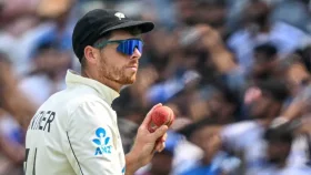 ৭ উইকেটের জবাবে ৭ উইকেট; দেড়শ রানেই শেষ ভারত