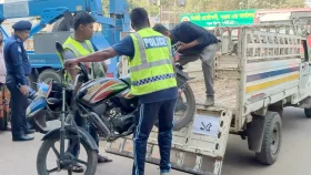 ট্রাফিক আইনে ২ দিনে কোটি টাকার বেশি জরিমানা