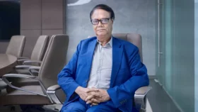 দেশের ব্যাংকখাত থেকে শেখ হাসিনার ঘনিষ্ঠরা ১৭০০ কোটি ডলার পাচার করেছে