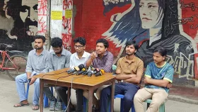 হামলাকারীদের ভিডিও বড় পর্দায় দেখাবে বৈষম্য বিরোধী ছাত্র আন্দোলন
