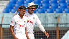 আঙুল অসার ৪৬ ওভার বল ঘুরানো তাইজুলের