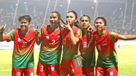 দুই মাস ধরে বেতন পান না সাফজয়ী মেয়েরা