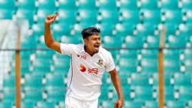 তাইজুলের আরেকটি ফাইফার, চট্টগ্রামে উইকেটের ফিফটি