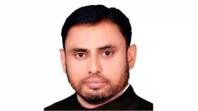 জমি পছন্দ হলেই দখল করতেন বাবু, মেরে দিতেন সালিশের টাকাও