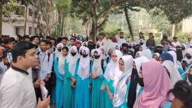রাজনৈতিক দল নিষিদ্ধের সিদ্ধান্ত জনগণের হাতে ছেড়ে দেওয়া উচিত