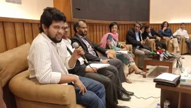 এক দফাতেই স্পষ্ট নতুন রাজনৈতিক বন্দোবস্ত চাই: মাহফুজ আলম