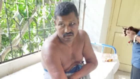 খাবারে চেতনানাশক ওষুধ মিশিয়ে চুরি করতে গিয়ে চোর আটক