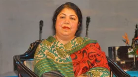 সাবেক স্পিকার শিরীন শারমিনকে খুঁজছে পুলিশ