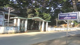 কাজ শেষ না করেই বিল নিয়ে উধাও ঠিকাদার