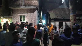 মাদক কারবারে বাধা, যুবদলকর্মীর নেতৃত্বে ২০ বাড়ি ভাঙচুর