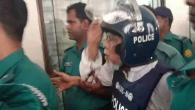 আমরা ভাই ভাই, মিলেমিশে থাকা উচিত: আদালতে আমু