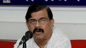 আসিফ নজরুলকে হেনস্তা আ. লীগের স্বৈরাচার চরিত্রের বহিঃপ্রকাশ: মান্না