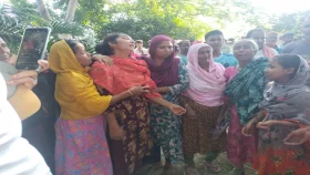 ফোনে বাড়ি থেকে ডেকে নেওয়ার দুইদিন পর নদী থেকে লাশ উদ্ধার