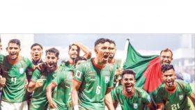 মেয়েদের বোনাস ছেলেদের আশ্বাস
