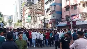 নয়াপল্টনে আসতে শুরু করেছেন বিএনপির নেতাকর্মীরা