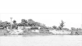 পদ্মার ভাঙনে পাল্টে যাচ্ছে মানচিত্র