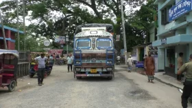 হিলি স্থলবন্দরের ৩৩ হাজার টন চাল আমদানির অনুমতি