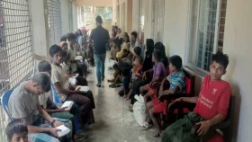আলীকদম সীমান্তে অনুপ্রবেশকালে ৮১ রোহিঙ্গা আটক