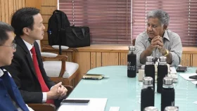 জাহাজ শিল্পে বিনিয়োগে সিঙ্গাপুরের প্রতি নৌপরিবহন উপদেষ্টার আহ্বান
