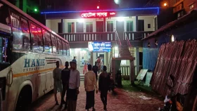 কুয়াকাটায় হোটেল সাগরে শ্রমিকদল নেতার হামলা, আতঙ্কিত পর্যটকরা&nbsp;